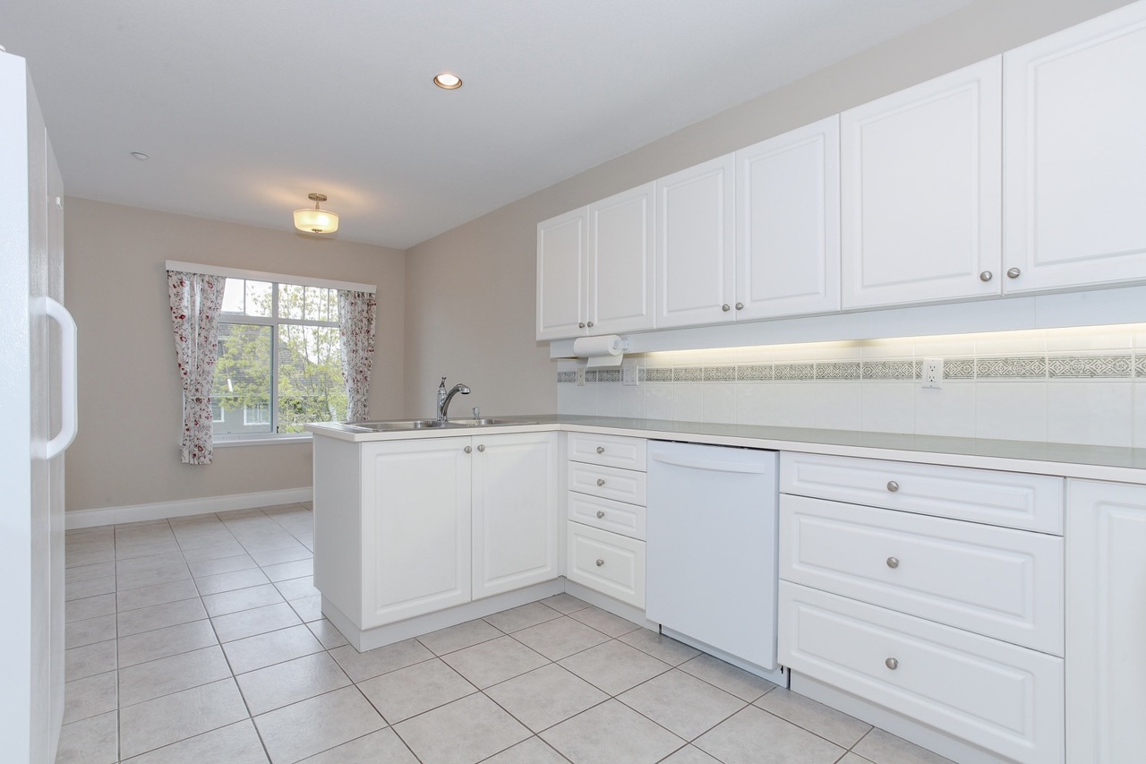 106 at 203 - 1320 55 Street, Cliff Drive, Tsawwassen 106 at 203 - 1320 55 Street, Cliff Drive, Tsawwassen