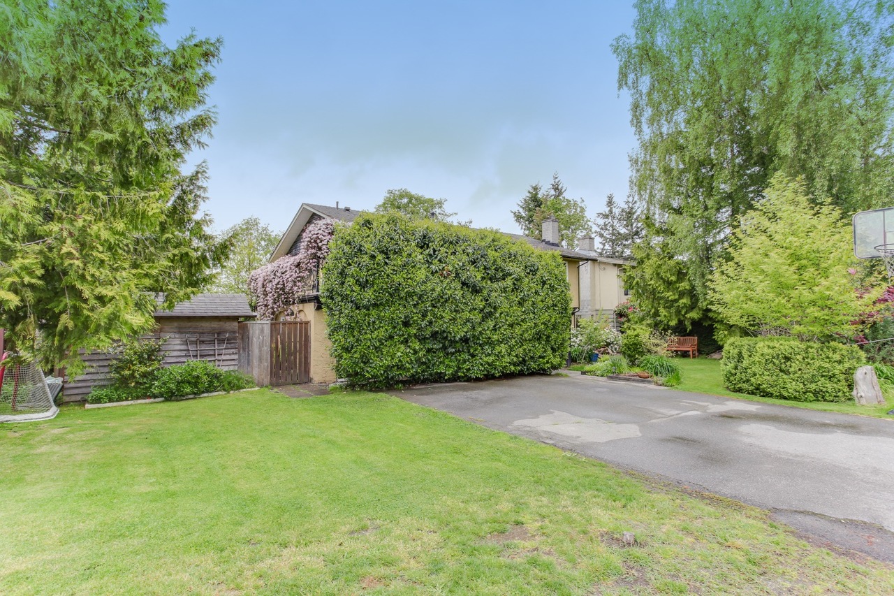 102 at 5505 18 Avenue, Cliff Drive, Tsawwassen 102 at 5505 18 Avenue, Cliff Drive, Tsawwassen