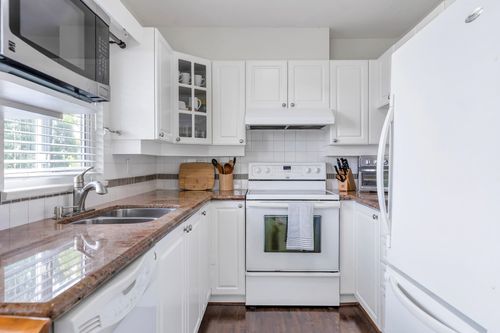 19528-fraser-highway-cloverdale-bc-cloverdale-11 at 334 - 19528 Fraser Highway, Cloverdale BC, Cloverdale