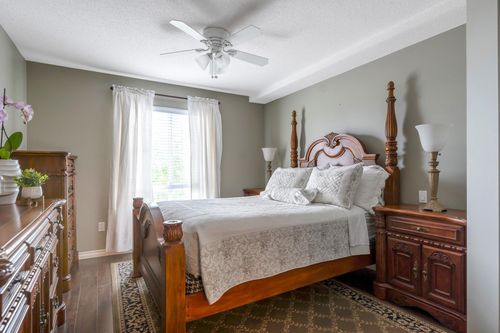 19528-fraser-highway-cloverdale-bc-cloverdale-15 at 334 - 19528 Fraser Highway, Cloverdale BC, Cloverdale