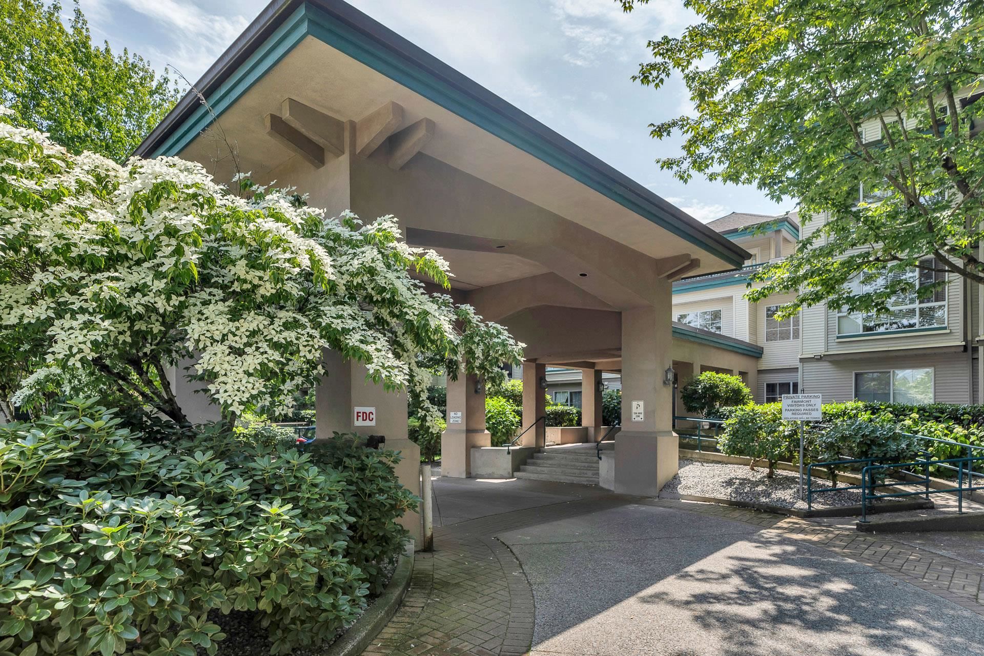 334 - 19528 Fraser Highway, Cloverdale BC, Cloverdale 