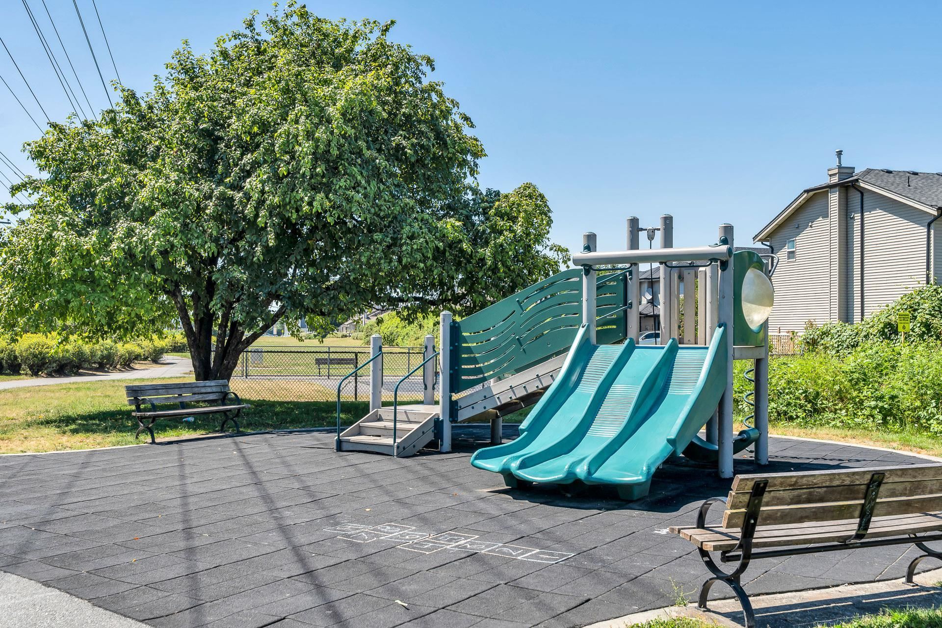 9525-204-street-walnut-grove-langley-30 at 40 - 9525 204 Street, Walnut Grove, Langley