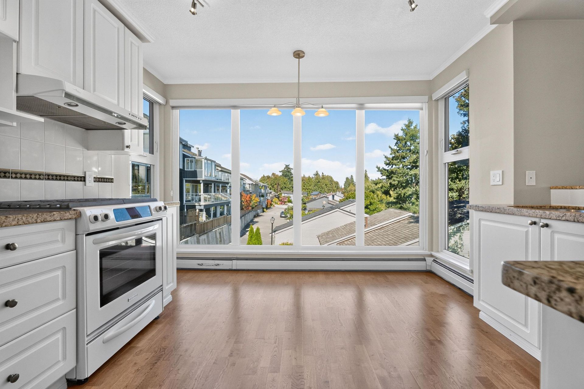 1400-view-crescent-beach-grove-tsawwassen-13 at 404 - 1400 View Crescent, Beach Grove, Tsawwassen