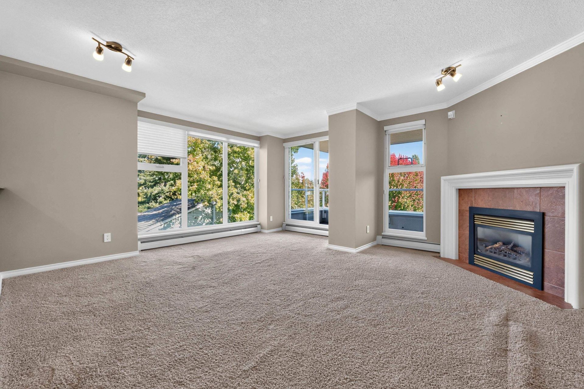 1400-view-crescent-beach-grove-tsawwassen-23 at 404 - 1400 View Crescent, Beach Grove, Tsawwassen
