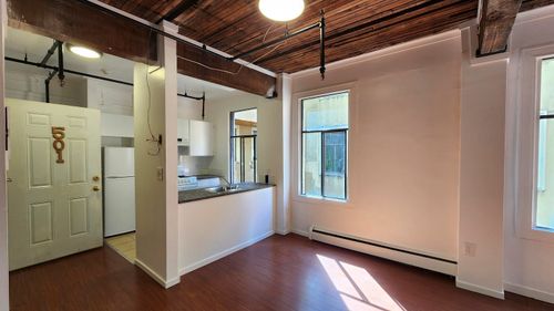  at 609 Gore Avenue, Strathcona, Vancouver