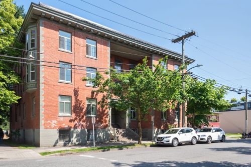 exterior 2 at 2420-2404 Guelph, Vancouver