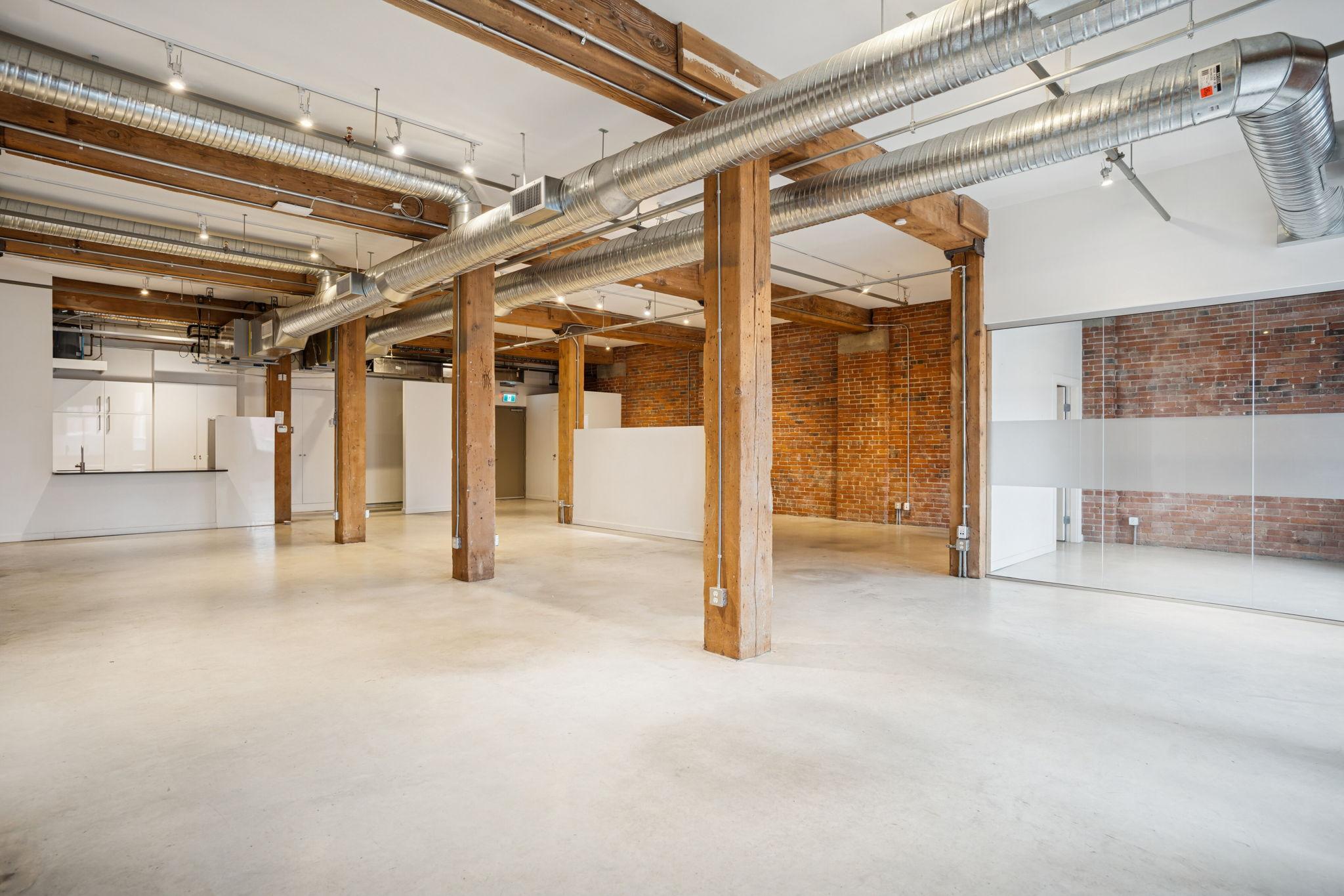 150 - 339 Railway Street, Railtown, Vancouver photo number 2