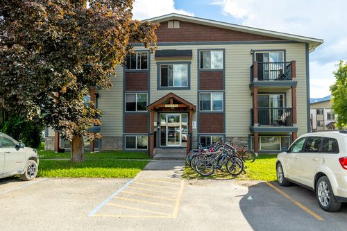 1491-5th-245 at 1491 5th Avenue, Fernie