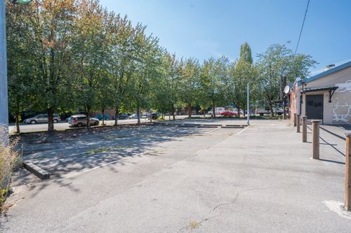 260826-314 at 3386 Fraser Street