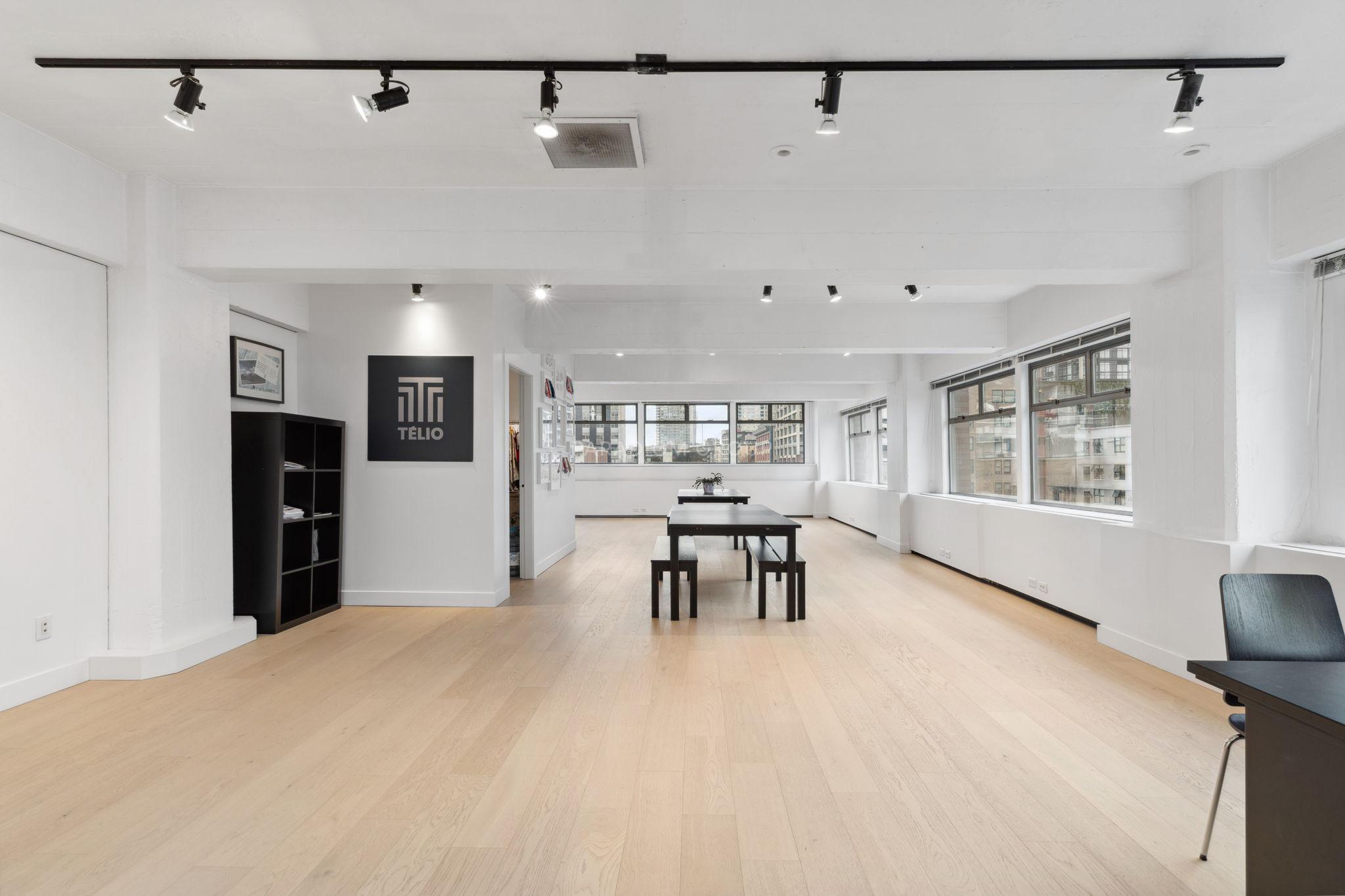 604 - 134 Abbott Street, Gastown, Vancouver photo number 2