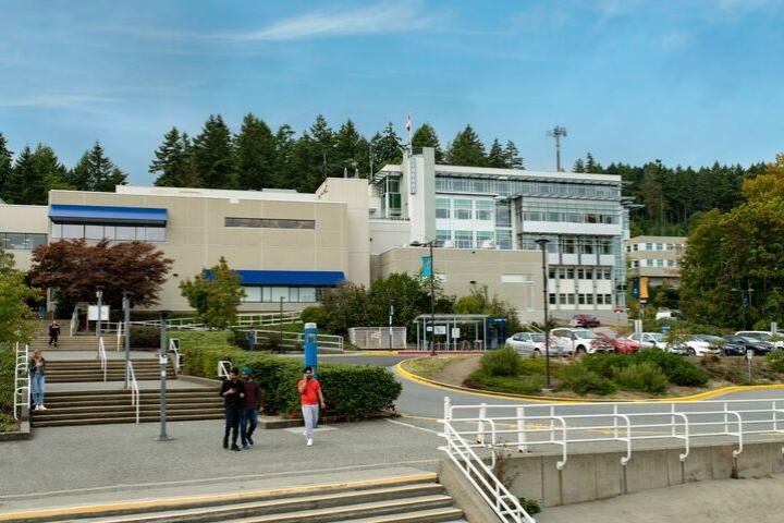 大学与深造 大学与深造