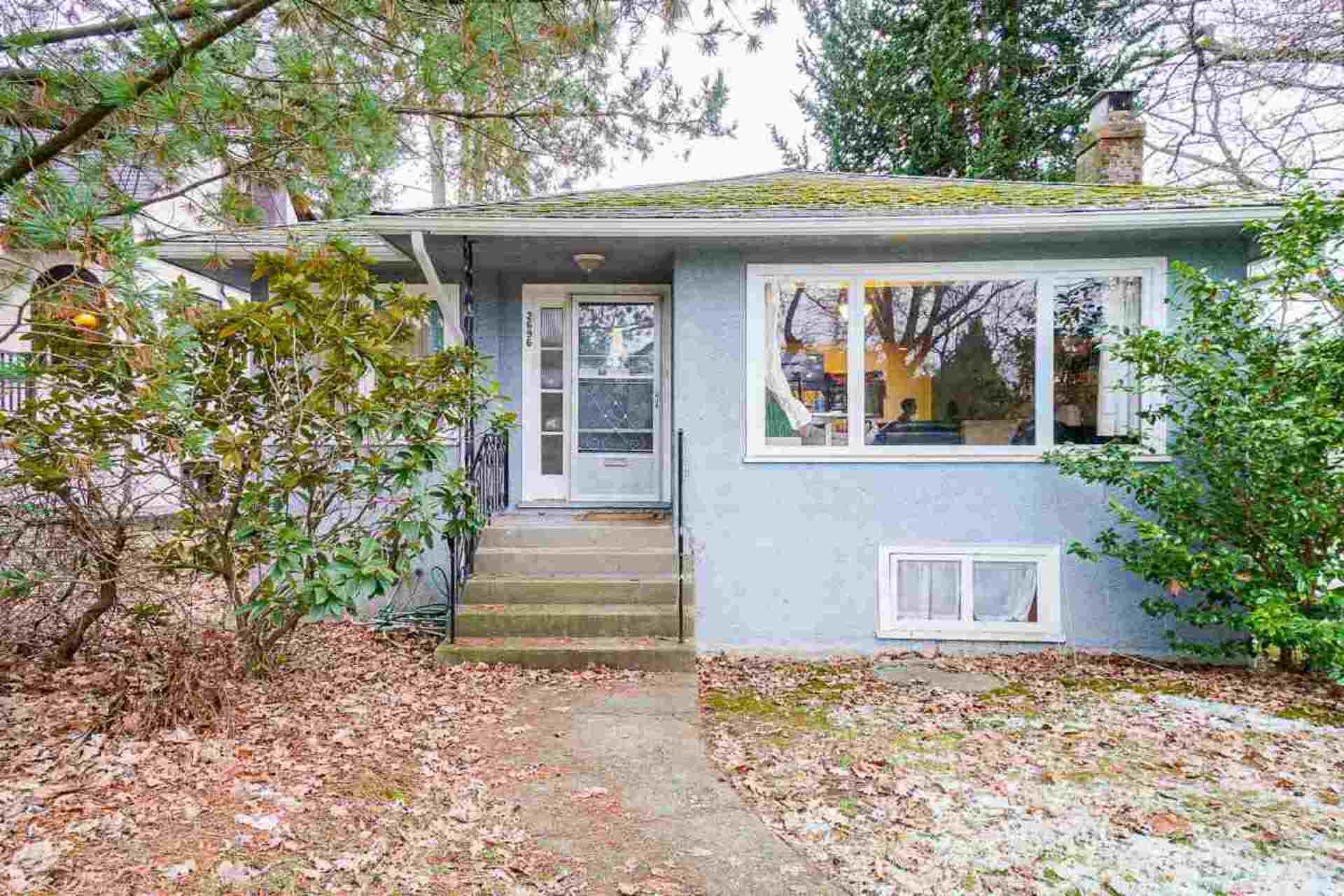 2696 W 11th Avenue, Kitsilano, Vancouver West photo number 1 2696 W 11th Avenue, Kitsilano, Vancouver West photo number 1