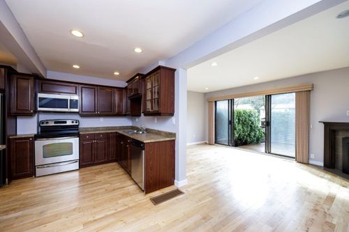 1930cedarvillage-16 at 80 - 1930 Cedar Village Crescent, Westlynn, North Vancouver