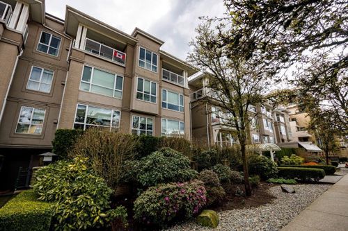 155-e-3rd-street-lower-lonsdale-north-vancouver-01 at 410 - 155 E 3rd Street, Lower Lonsdale, North Vancouver