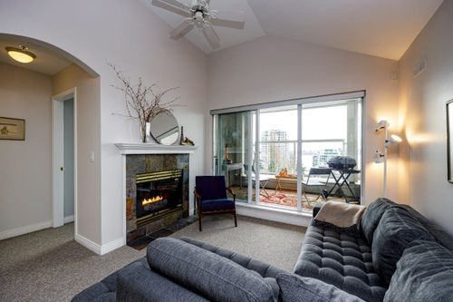 155-e-3rd-street-lower-lonsdale-north-vancouver-11 at 410 - 155 E 3rd Street, Lower Lonsdale, North Vancouver