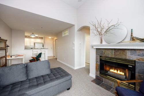 155-e-3rd-street-lower-lonsdale-north-vancouver-13 at 410 - 155 E 3rd Street, Lower Lonsdale, North Vancouver