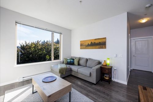 2665mountain-12 at 301 - 2665 Mountain Highway, Lynn Valley, North Vancouver