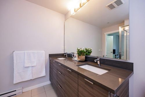 2665mountain-27-1 at 301 - 2665 Mountain Highway, Lynn Valley, North Vancouver