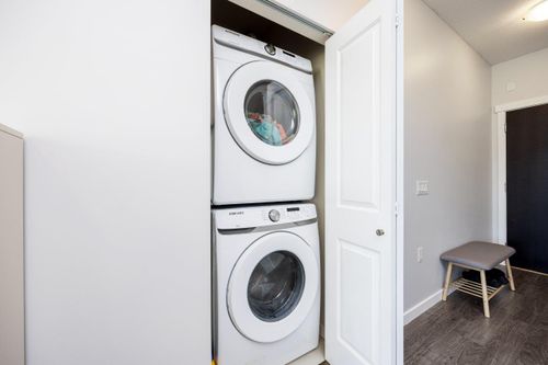 2665mountain-6 at 301 - 2665 Mountain Highway, Lynn Valley, North Vancouver