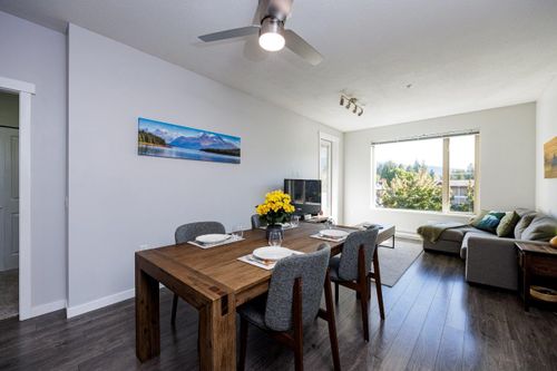 2665mountain-7 at 301 - 2665 Mountain Highway, Lynn Valley, North Vancouver