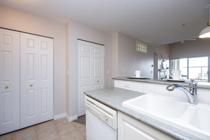 155e3-30 at 410 - 155 E 3rd Street, Lower Lonsdale, North Vancouver