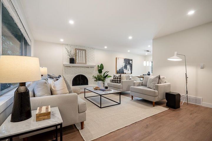 2266-swinburne-avenue-seymour-nv-north-vancouver-02 at 2266 Swinburne Avenue, Seymour NV, North Vancouver