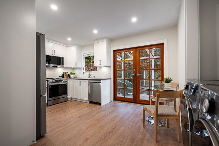 2266-swinburne-avenue-seymour-nv-north-vancouver-16 at 2266 Swinburne Avenue, Seymour NV, North Vancouver