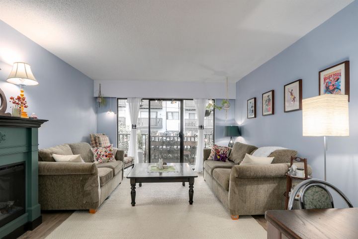 170-e-3rd-street-lower-lonsdale-north-vancouver-06 at 314 - 170 E 3rd Street, Lower Lonsdale, North Vancouver