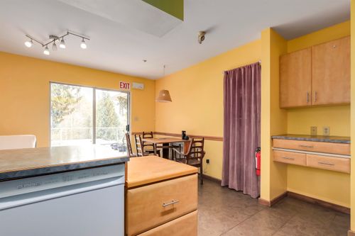 229-w-22nd-street-central-lonsdale-north-vancouver-09 at 229 W 22nd Street, Central Lonsdale, North Vancouver