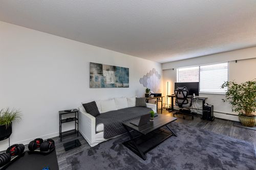 160-e-19th-street-central-lonsdale-north-vancouver-08 at 208 - 160 E 19th Street, Central Lonsdale, North Vancouver