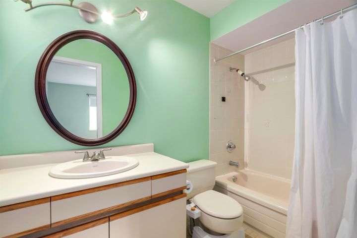 229-w-22nd-street-central-lonsdale-north-vancouver-12 at 229 W 22nd Street, Central Lonsdale, North Vancouver