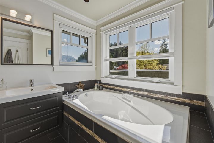 1000-polewe-place-garibaldi-highlands-squamish-21 at 1000 Polewe Place, Garibaldi Highlands, Squamish