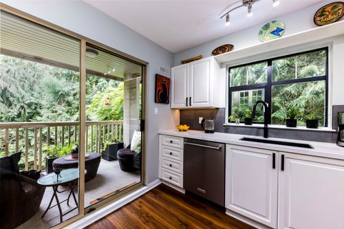 2059-chesterfield-avenue-central-lonsdale-north-vancouver-11 at 412 - 2059 Chesterfield Avenue, Central Lonsdale, North Vancouver