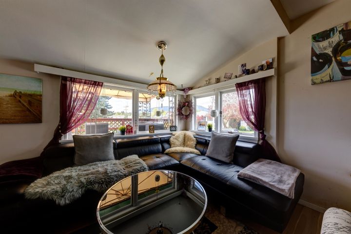 2057-mahon-avenue-central-lonsdale-north-vancouver-02 at 2057 Mahon Avenue, Central Lonsdale, North Vancouver