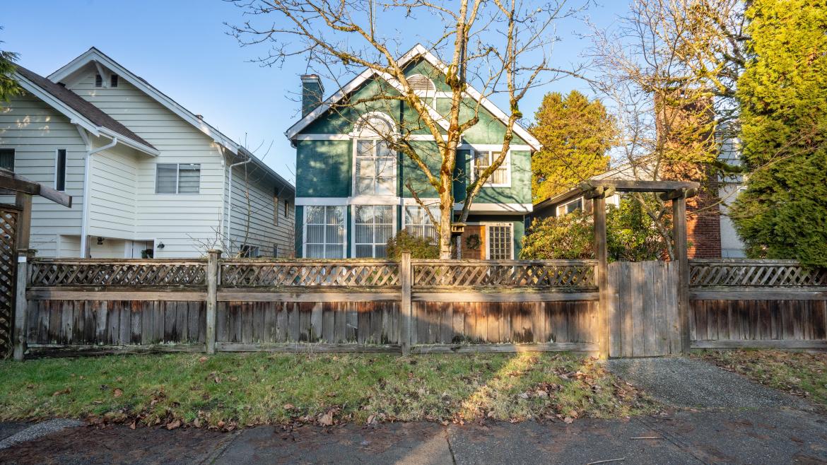 4679 W12th, Point Grey, Vancouver West 