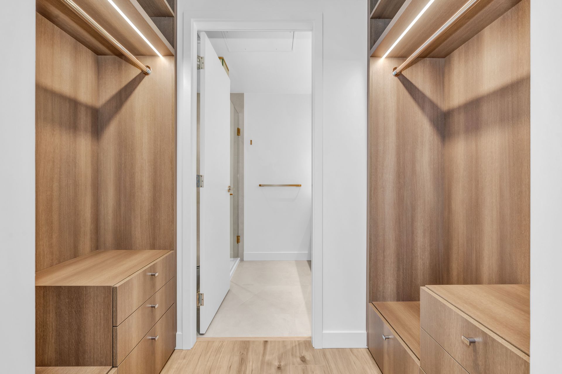 18 at 2207 - 720 Farrow Street, Coquitlam