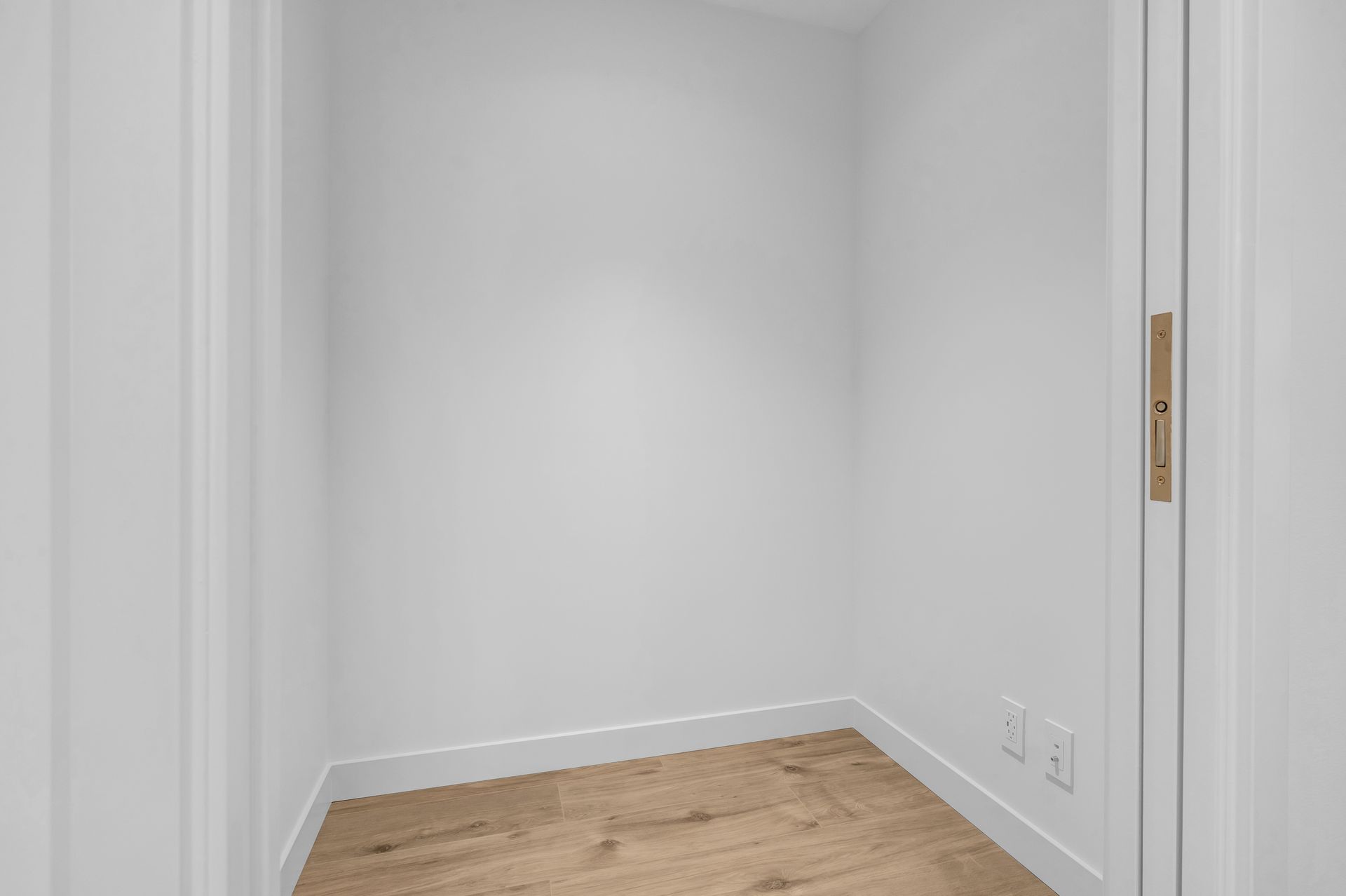 9 at 2207 - 720 Farrow Street, Coquitlam