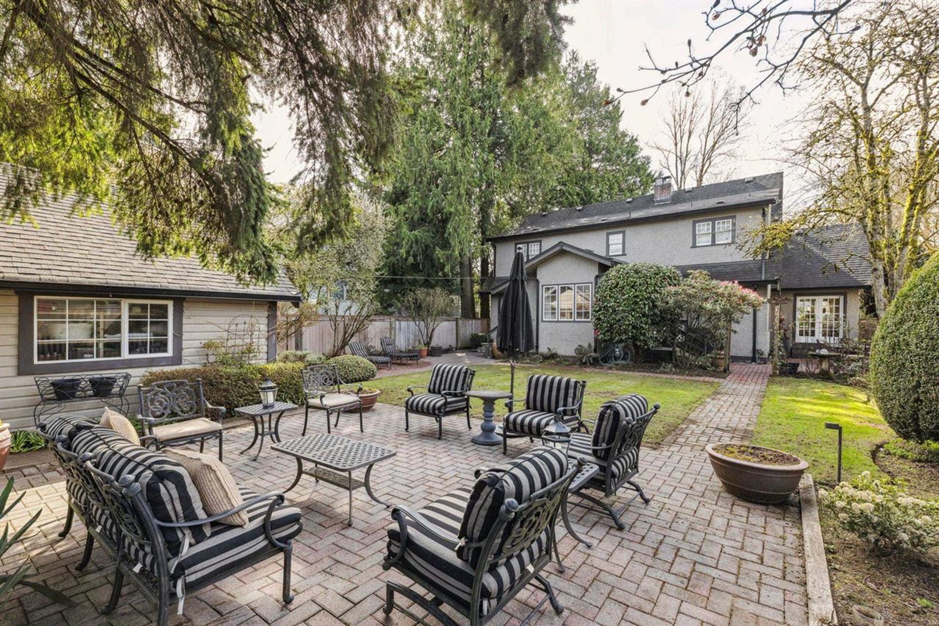 263026560-1dd8e30a-f1ce-423c-9655-b03a8b4d089a at 2627 37th Avenue, MacKenzie Heights, Vancouver West