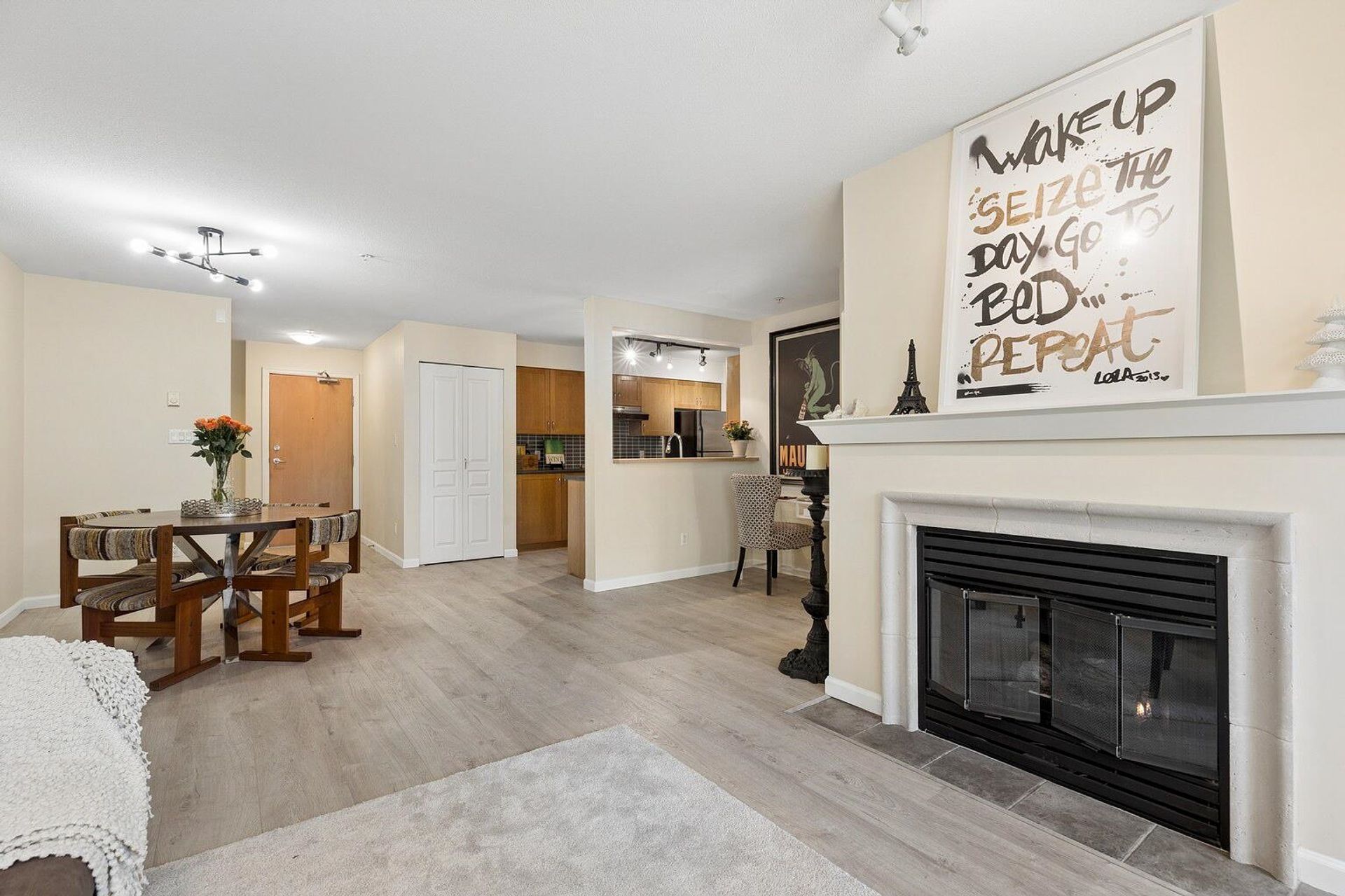 2161-w-12th-avenue-kitsilano-vancouver-west-04 at 211 - 2161 W 12th Avenue, Kitsilano, Vancouver West