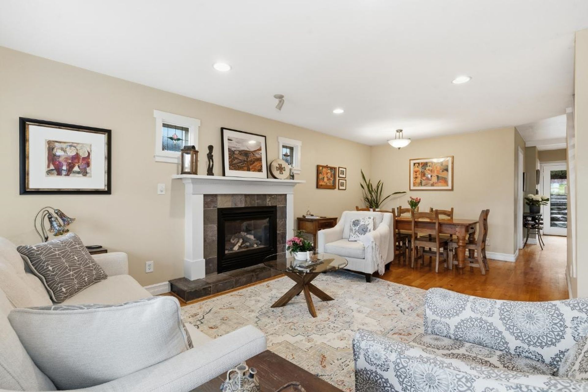 272-osborne-road-e-upper-lonsdale-north-vancouver-05 at 272 Osborne Road E, Upper Lonsdale, North Vancouver