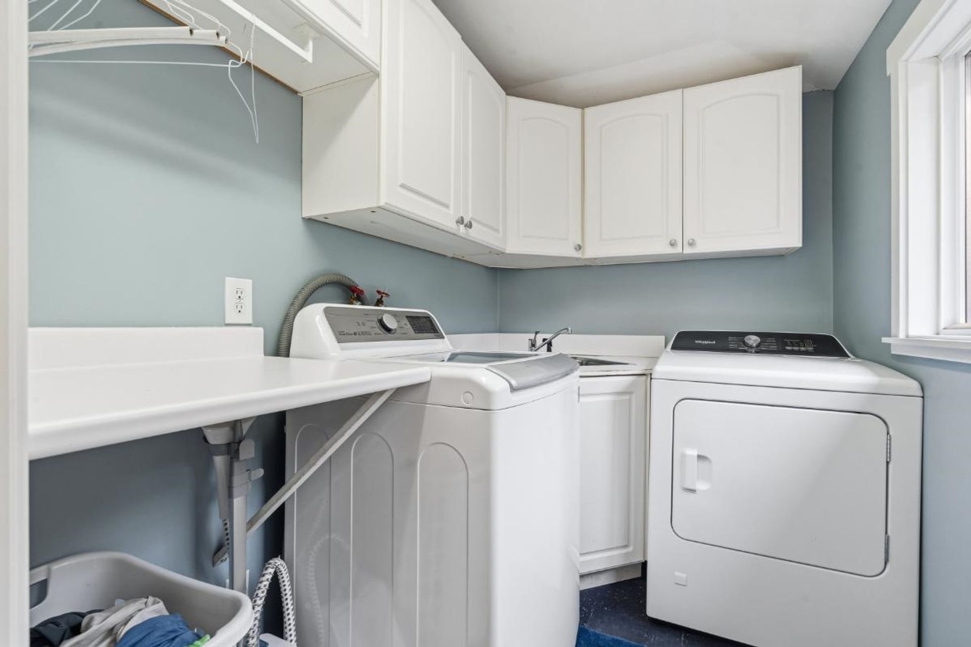 272-osborne-road-e-upper-lonsdale-north-vancouver-11 at 272 Osborne Road E, Upper Lonsdale, North Vancouver