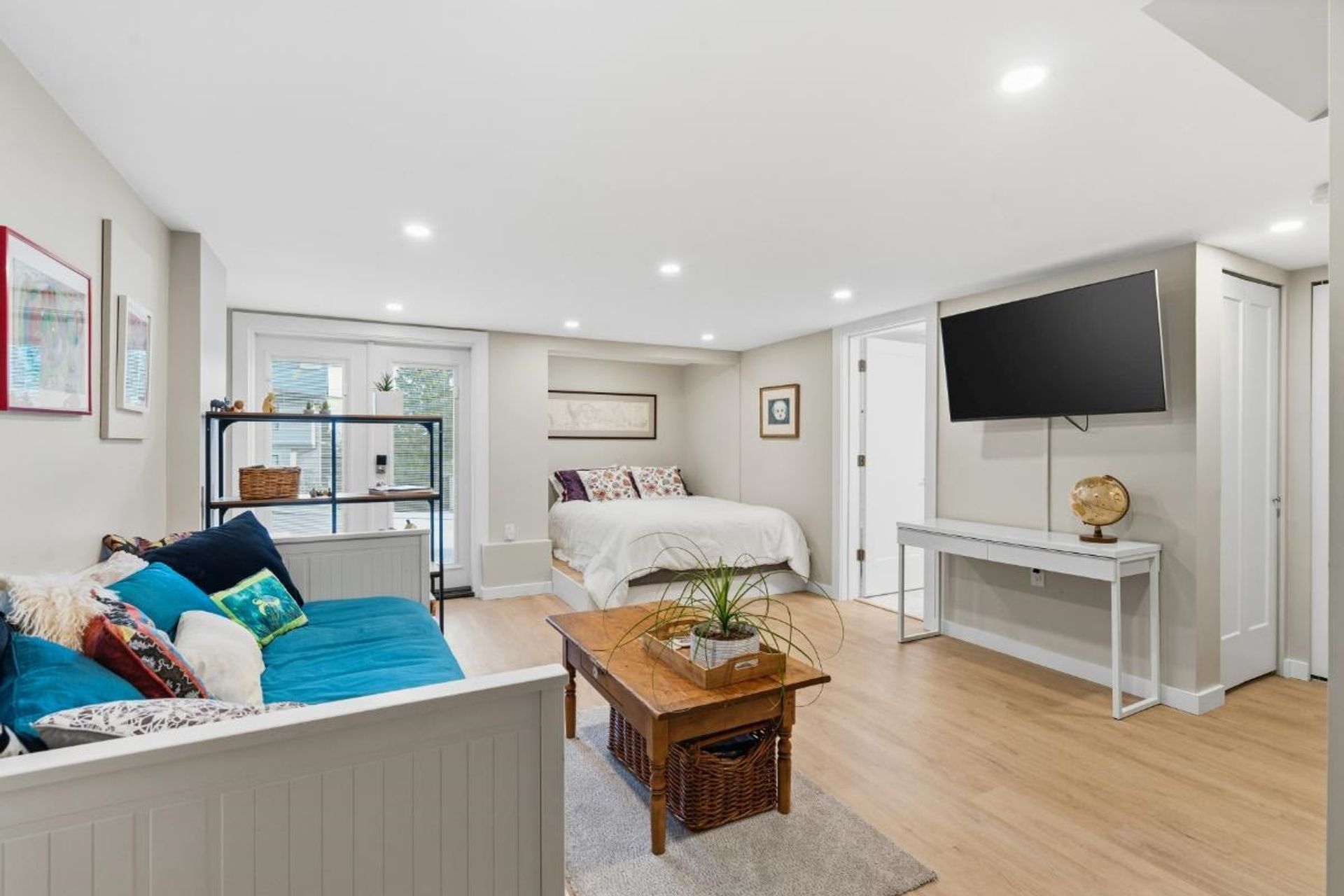 272-osborne-road-e-upper-lonsdale-north-vancouver-18 at 272 Osborne Road E, Upper Lonsdale, North Vancouver