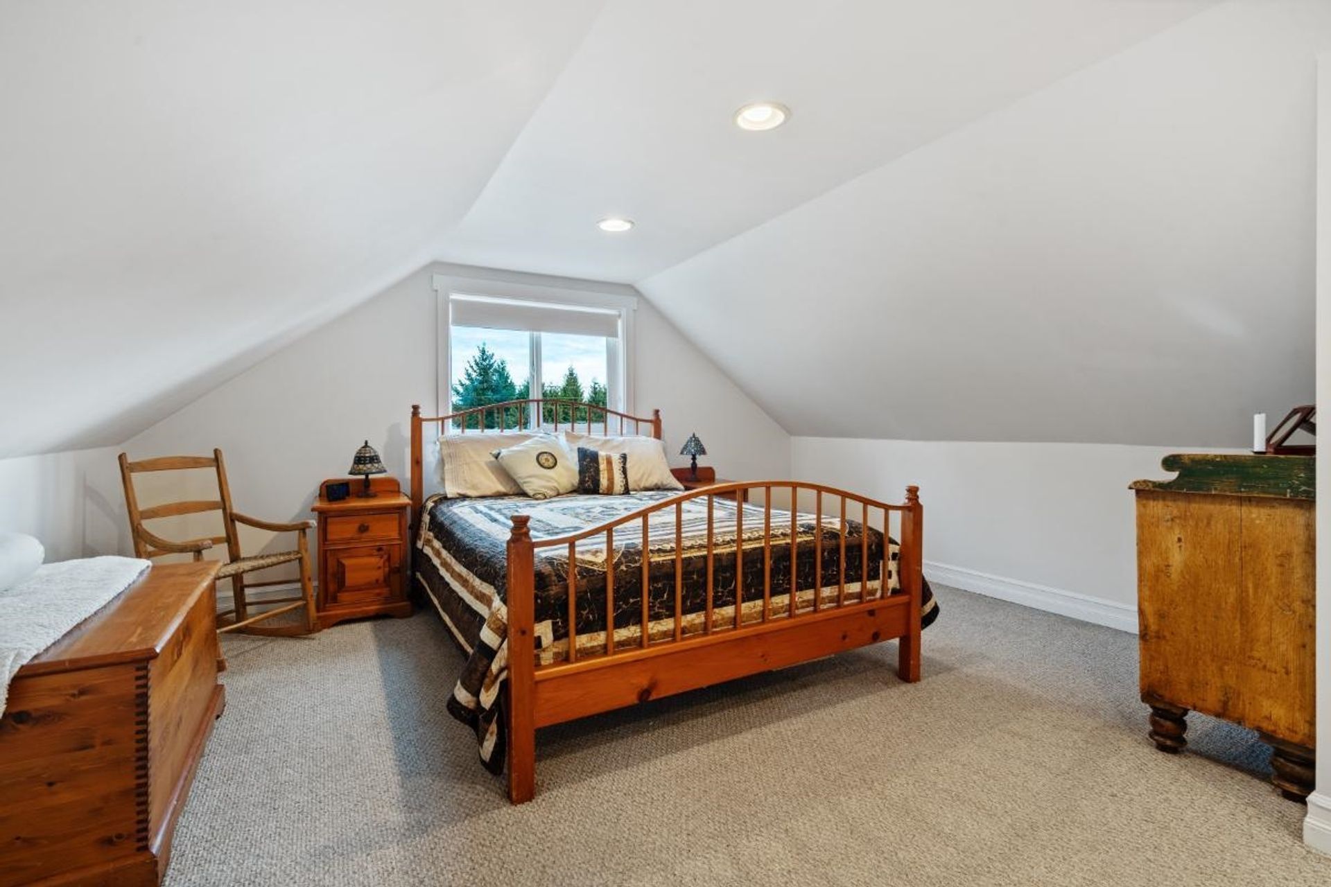 272-osborne-road-e-upper-lonsdale-north-vancouver-24 at 272 Osborne Road E, Upper Lonsdale, North Vancouver