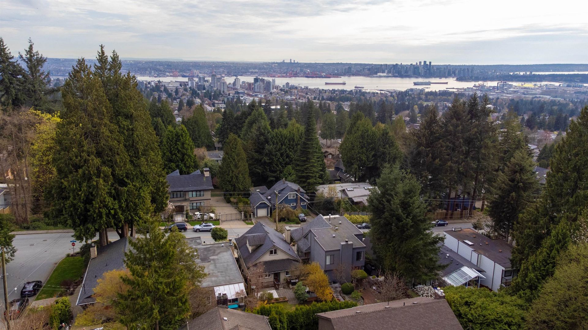 272-osborne-road-e-upper-lonsdale-north-vancouver-31 at 272 Osborne Road E, Upper Lonsdale, North Vancouver