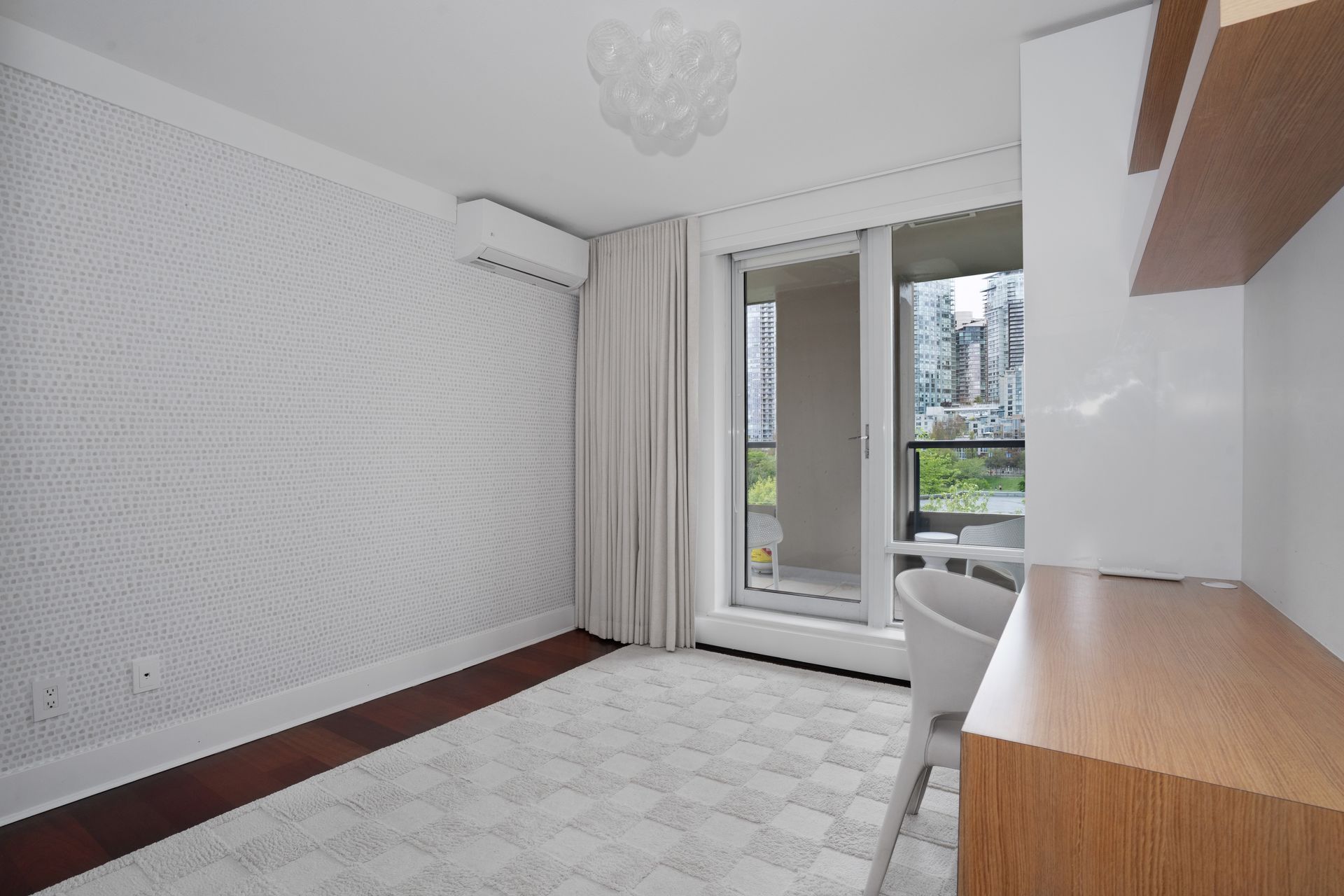 20 at 603 - 1383 Marinaside Crescent, Yaletown, Vancouver West