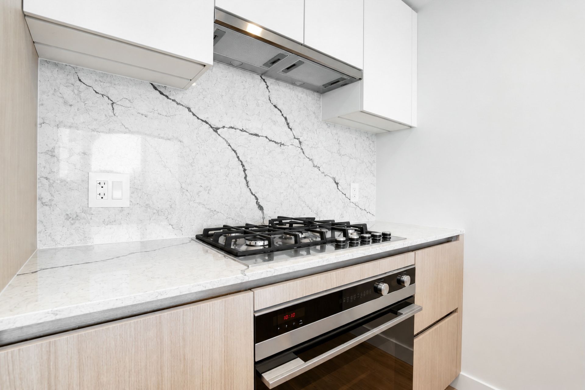 7 at 2208 - 2135 Springer Avenue, Burnaby, Brentwood Park, Burnaby North