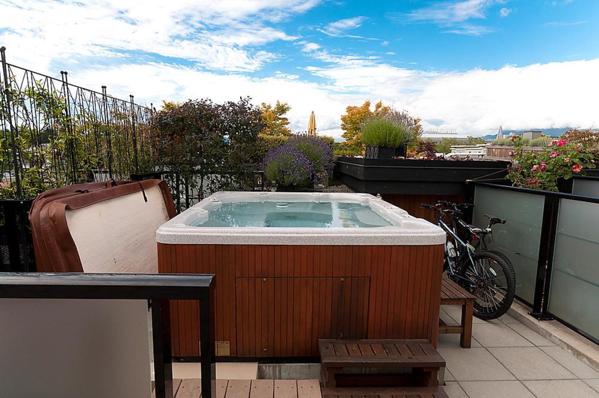 Patio Jacuzzi at 510 - 6333  Drive, University VW, Vancouver West