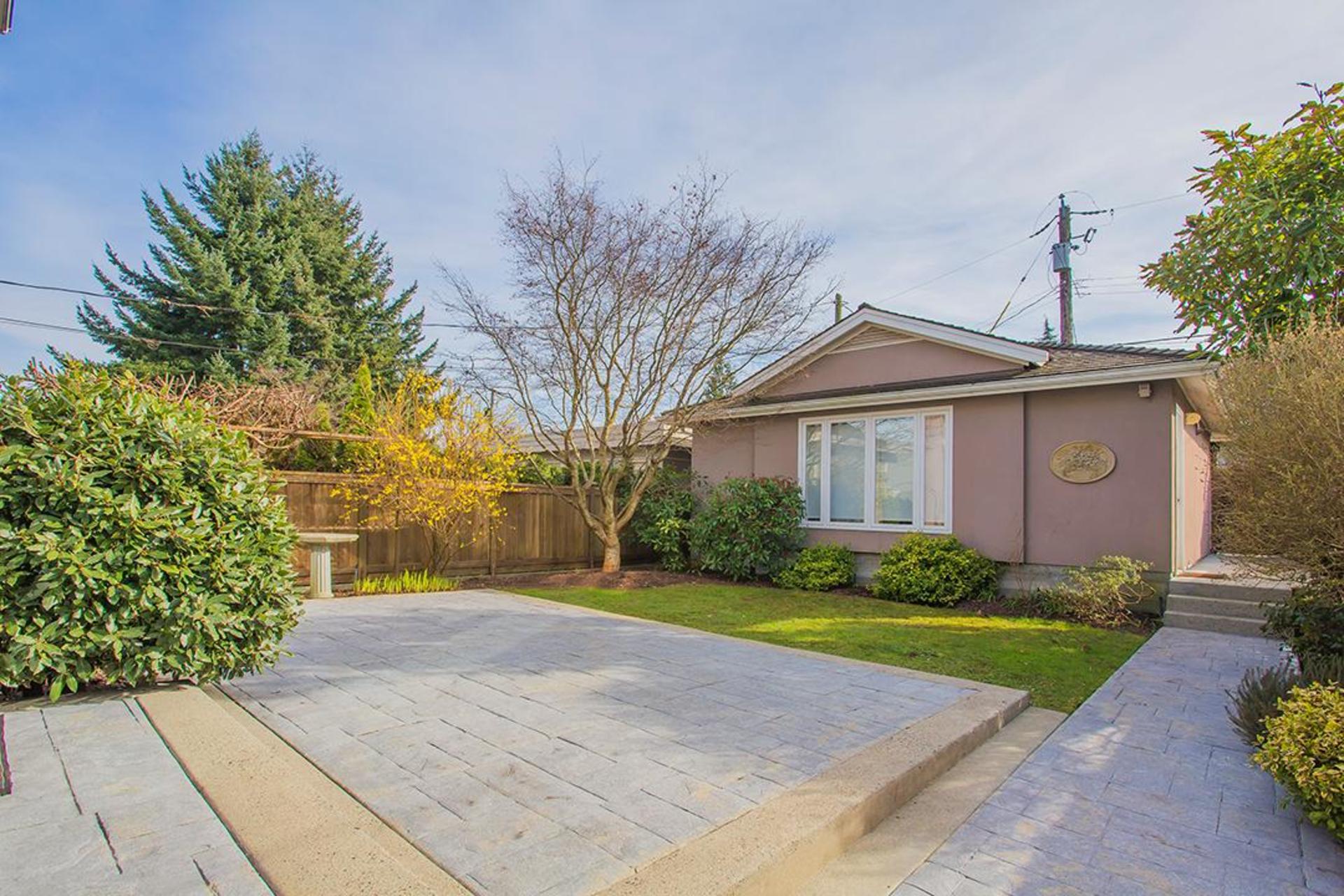Back at 2828 , MacKenzie Heights, Vancouver West Back at 2828 , MacKenzie Heights, Vancouver West