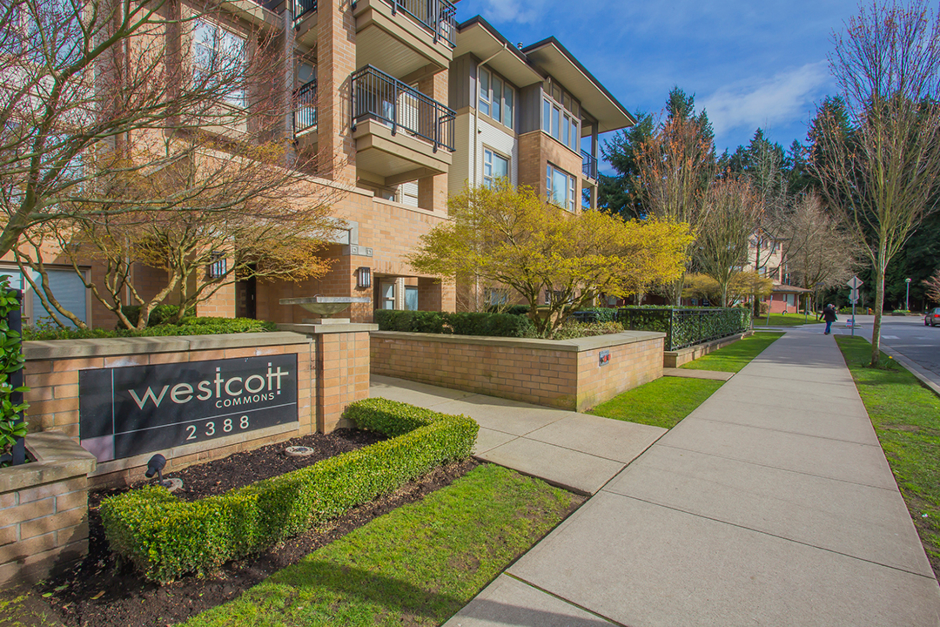 218 - 2388  Parkway, University VW, Vancouver West 