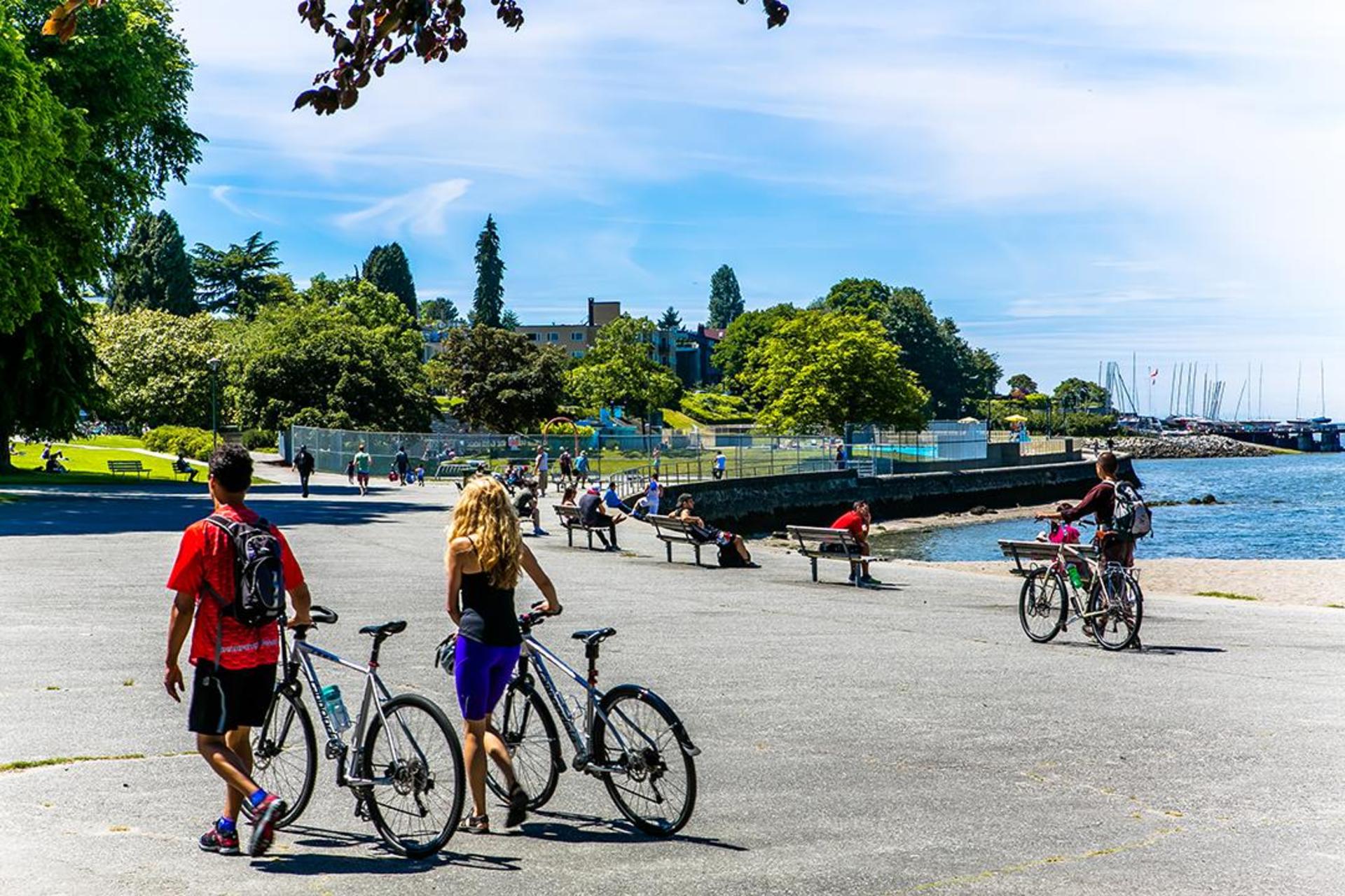 Street View at 1305 MAPLE STREET, Kitsilano, Vancouver West